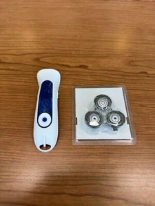 Philips Norelco Shaving Unit & Shaver Heads - Picture 1 of 4