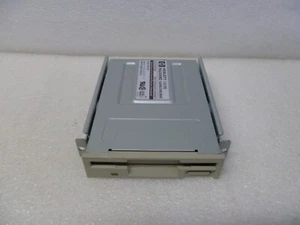 VINTAGE Hewlett Packard/HP D2035-60021 1.44 MB Flexible Disk Drive SMD-1340 - Picture 1 of 3