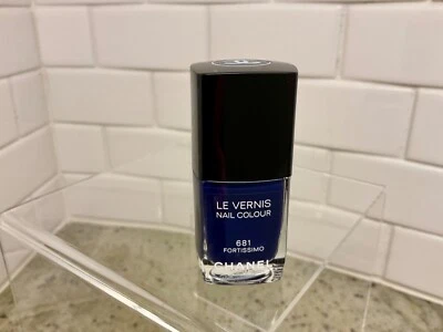 Esmalte de uñas Chanel 681 Fortissimo NUEVO auténtico Foto 1 de 4