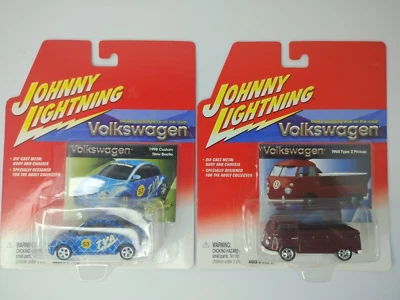 КОМБИНИРОВАННЫЙ ЛОТ ИЗ 2! - Johnny Lightning Volkswagen '66 Type2 пикап и '98 Custom Beetle - Изображение 1 из 4