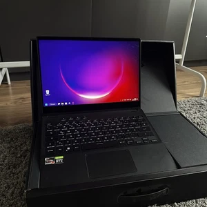 Laptop ASUS ROG Flow X13(GV301RCLJ004W) 120hz, AMD Ryzen 7.6800HS, RTX 3050 - Zdjęcie 1 z 9