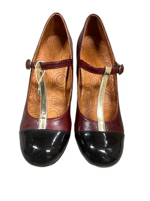 Zapatos de salón Chie Mihara con correa en T para mujer talla 37 Foto 1 de 4