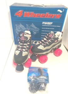 Patines deportivos Sketchers de 4 ruedas para mujer talla 7,5 azul marino rosa 1910/NVHP - Imagen 1 de 9