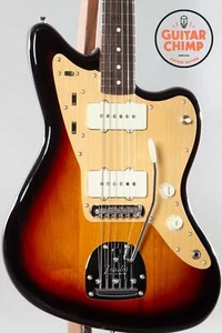 2023 Fender FSR Traditional II 60s Jazzmaster 3-Tone Sunburst - Picture 1 of 10