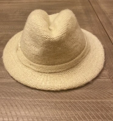 Sombrero tejido acrílico crema Arlin vintage nuevo con etiquetas Foto 1 de 4