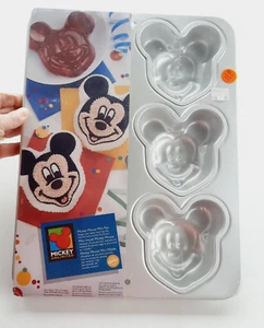 Vintage 1995 Wilton Disney Mini  Mickey Mouse Unlimited Cake Pan 6 Molds Gift - Picture 1 of 8