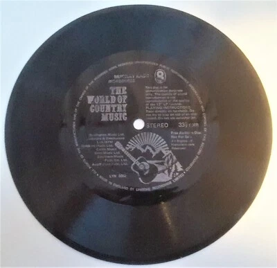 Murray Kash - The World Of Country Music - LYN 3082 - *FLEXI* - 7" Record - VG - Image 1 of 2