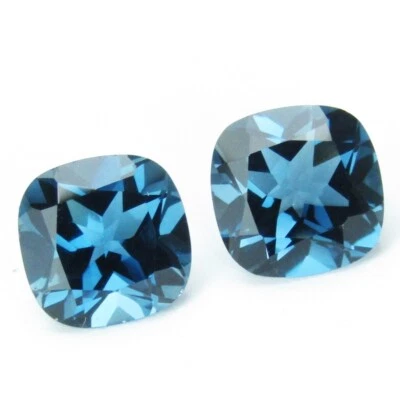 Par clásico de topacio azul Londres de alta calidad natural de 4,78 quilates corte cojín de 8 mm Foto 1 de 4