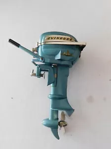 Vintage K & O EVINRUDE BIG TWIN toy outboard motor Made in Japan works - Picture 1 of 6