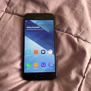 Samsung Galaxy A3 (2017) SM-A320FL ( Locked to Vodafone) - Picture 1 of 7