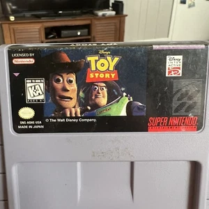Carro Toy Story (Sistema de Entretenimiento Super Nintendo SNES) Solo Probado Funciona - Imagen 1 de 9