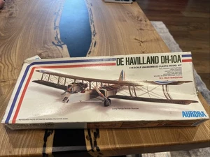 AURORA BRITISH DE HAVILLAND DH-10A 1/48 Open Box Unassembled - Picture 1 of 17