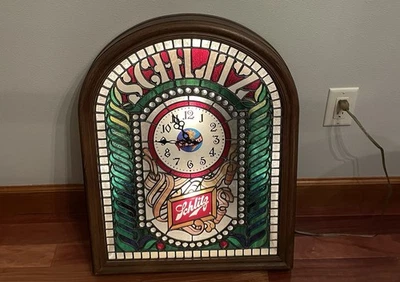 Reloj de Pared Iluminador Schlitz No Funciona De Colección 1977 Ilumina - Hombre Cueva-bar Foto 1 de 4