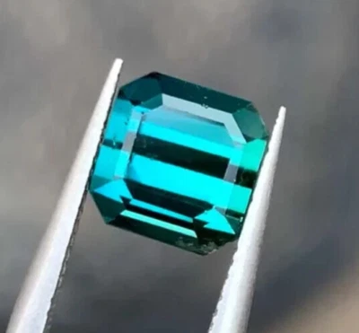 3.65 Carats Neon Blue Tourmaline Gemstone For Ring Making Indicolite Tourmaline - Image 1 of 4