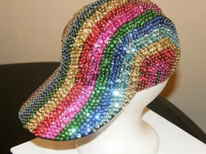 GORRA SOMBRERO DE BÉISBOL LENTEJUELAS RAINBOW COINCIDE CON TODOS LOS COLORES CON AGUJERO DE COLA DE CABALLO NUEVO - Imagen 1 de 4