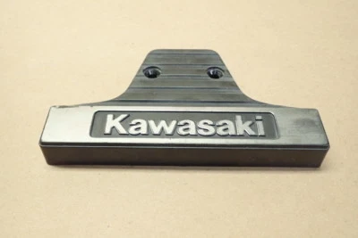 1990 KAWASAKI VULCAN VN750-A FRONT BRAKE LINE SPLITTER COVER PLASTIC - Image 1 of 4