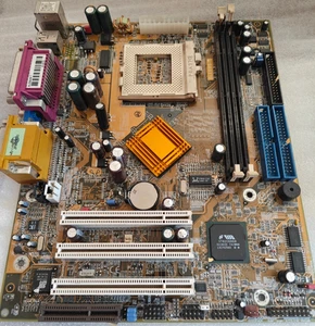 Socket 370 ATX *Tualatin* SET DFI CM33-TC Motherboard, CPU & 128 MB RAM + Bonus - Picture 1 of 8