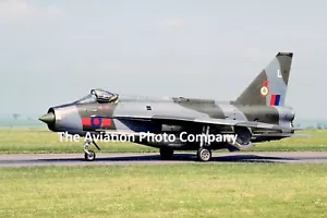 RAF 5 Squadron English Electric Lightning F.6 XS899/L (1977) Photograph - Picture 1 of 1