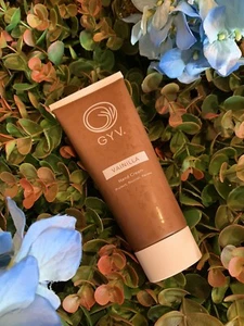 GYV Mesoamerican Beauty Vainilla Hand Cream 3.5 oz BRAND NEW Retail $24 - Picture 1 of 2