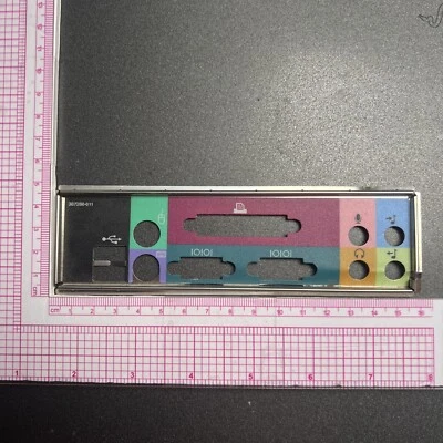 Protector de E/S ATX para placa base desconocida placa posterior de E/S Foto 1 de 4