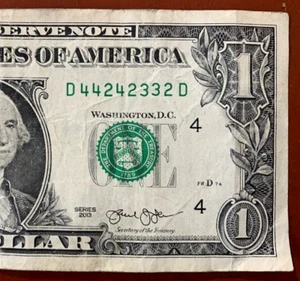 Trinary 2s 3s 4s One Dollar Schein 2013 Serie Fancy Seriennummer D44242332D - Bild 1 von 3