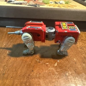 VINTAGE 1981 VOLTRON BANDAI GOLION DIECAST LION FORCE RIGHT ARM - NO HEAD - Picture 1 of 12