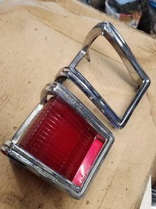1967 Chevelle Sedan Rear  Tail Light Bezels LH RH - Foto 1 di 5