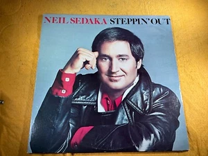 A1-9 NEIL SADAKA Steppin’ Out - 1976 - PIG-2195 - RECORD - POP / EASY LISTENING - Picture 1 of 9