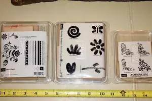 Lotto di 3 Stampin' Up! Angoli Mini/Razzle Abbagliante/Verniciato Giardino Legno Non Montato - Foto 1 di 12