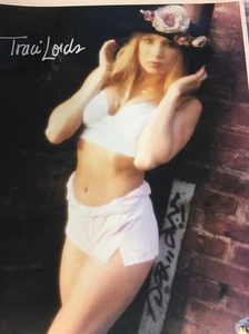 Traci Lords (Gilmore Girls) Signed 8x10 Photo AUTO Autograph - Picture 1 of 3