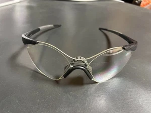Modelo vintage Oakley "Sub Zero". Lentes transparentes. Gafas de sol usadas - Imagen 1 de 6