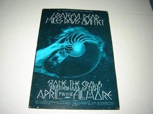 Cartolina BG 227 Bill Graham Fillmore Grateful Dead & Miles Davis aprile 1970 - Foto 1 di 2