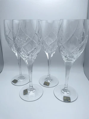 Mikasa Cassidy Crystal Water Wine Goblets Floral Glasses 9" T 10 oz S/ 4 C83 - Image 1 of 4