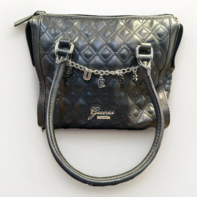 GUESS Women's BLACK W DANGLE GUESS on CHAIN QuiltedBox Satchel Handbag VTG READ - Image 1 of 4