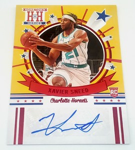 2020-21 Panini Chronicles Hometown Heroes Rookie Autographs Red #8 Xavier Sneed