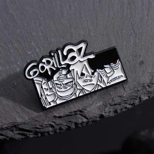 Pin's Métallique "Gorillaz" Noir et Blanc - Broche de Collection pour Fans de - Picture 1 of 8