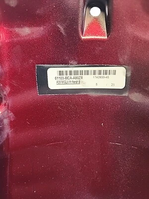 OEM Honda Front Fender  61103-MCA-A80ZR  GL1800 Goldwing  - Image 1 of 4