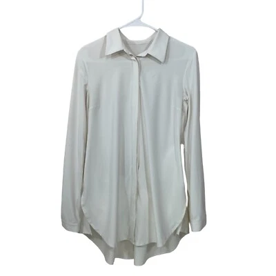 Lululemon Women's Size 4 Long Sleeve  White UV Protect  Button-Up Tunic Shirt - Image 1 of 4