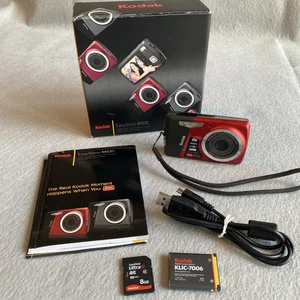 Kodak EasyShare fotocamera M531 rosso cavo batteria SanDisk 8 GB scheda di memoria 14 MP funziona - Foto 1 di 18