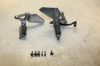 2015 Honda CBR 650 Front Foot Rests Pegs Steps Set Pair 50700-MJE-D00 Foto 1 de 4