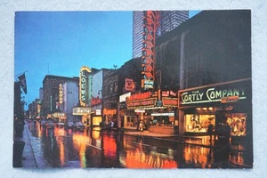 St. Catherine Street at Night - Montreal, Quebec, Canada - Postcard - Picture 1 of 2