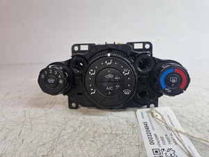 FORD FIESTA MK7 FACELIFT 2013 HEATER CONTROL PANEL 1910653 - Picture 1 of 14