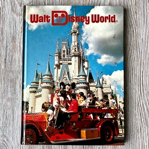 Libro de recuerdos del Parque Walt Disney World 1979 - Fotos retro brillantes - ¡Se muestra genial! - Imagen 1 de 9