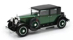 Esval Al Capone's Armored 1928 Cadillac 341A Town Sedan 1:24 Green/Black - Picture 1 of 10