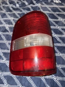 2006 2007 2008 Ford F150 Driver LH Incandescent Outer Tail Light OEM  - Picture 1 of 3