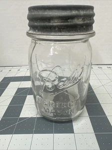 Vintage Ball Mason Jar W/ Zinc Lid - Picture 1 of 5