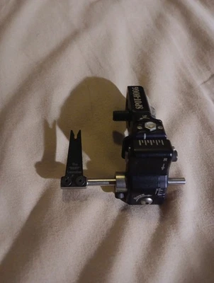 RH Spot Hogg Target Blade Rest - w/ .010 Blade - Image 1 of 4