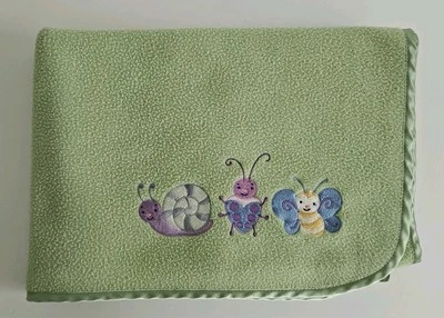 Cobertor infantil linha verde caracol borboleta inseto bebê acabamento acetinado verde KidsLine - Imagem 1 de 4