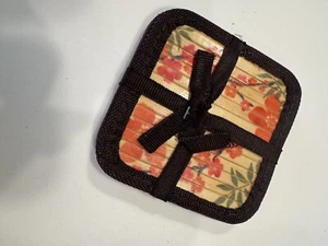 Bed Bath 6pc Bamboo Coaster Set Bed Bath & Beyond Pink Coral Floral 4.3” Square - Foto 1 di 6