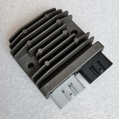 Regulator Rectifier For Yamaha FJR1300 FJ09 FZ1 FZS1 FZ07 MT-07 FZ8 FZ09 MT-09 - Image 1 of 4